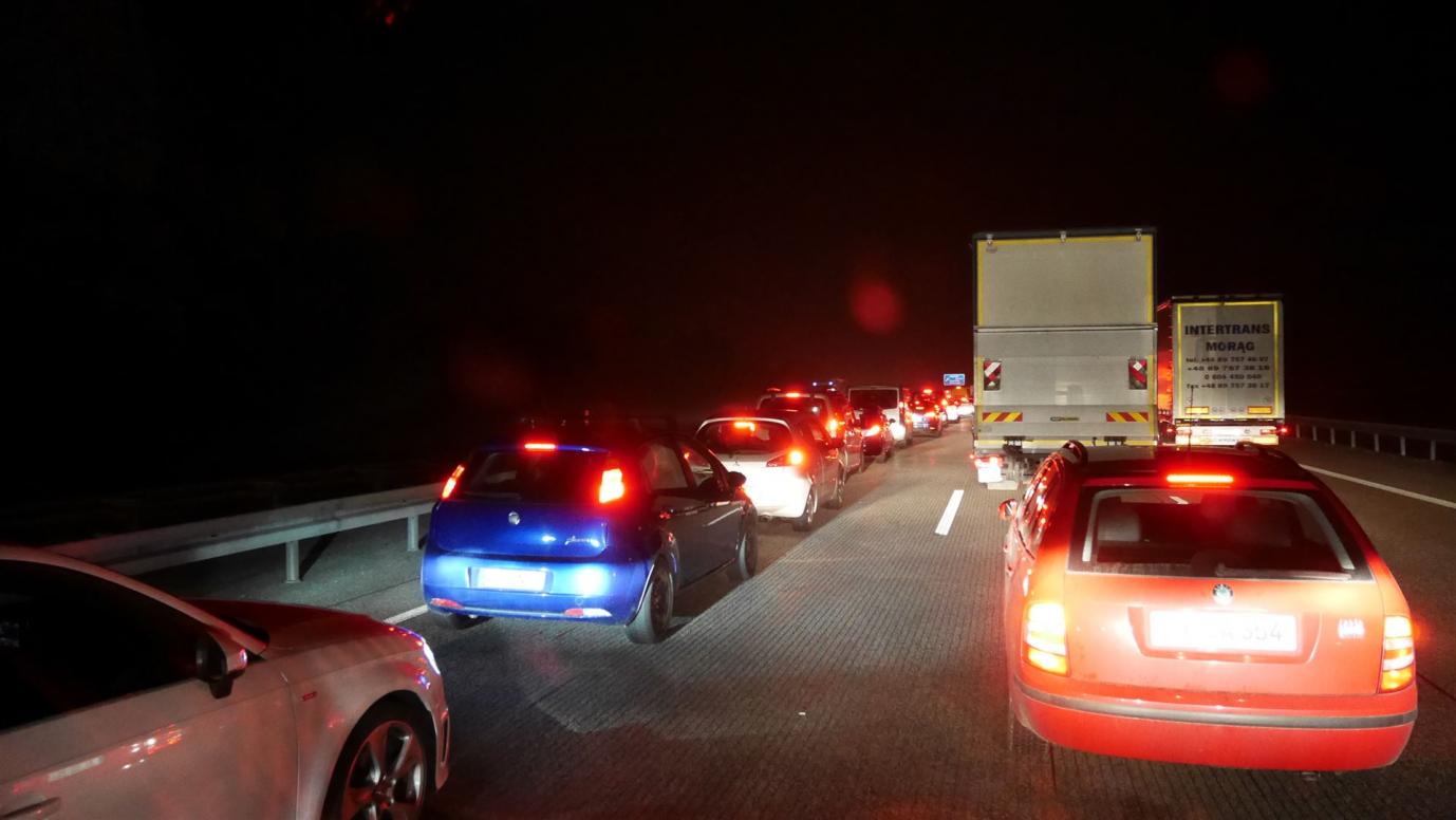 endloser Stau auf der A4