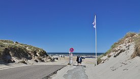 230602-25v Vejers Strand - Strandspaziergang