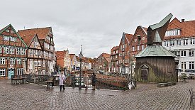 231031-21v Stade - Stadtbummel am Nachmittag, Hansehafen am Fischmarkt