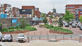 240523-018v Delfzijl - Blick Richtung Fußgängerzone